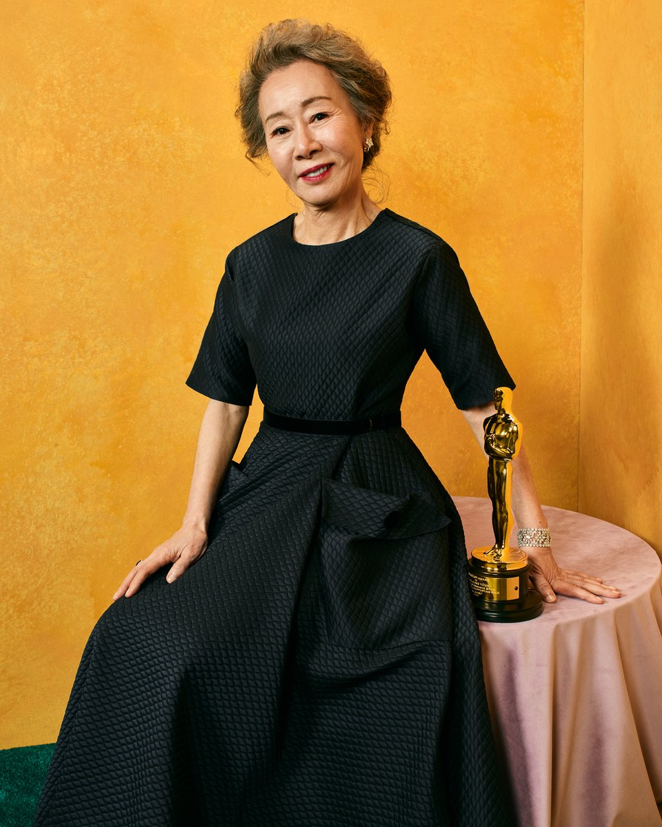 Youn Yuh-jung gana el Oscar