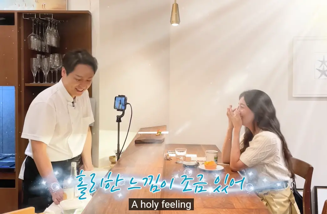Song Ji Eun (SECRET) habla sobre el conflicto TSE que agota su pasión por la música en ‘Inookase’, que es como ‘Hot Ones’ pero con buena comida.
